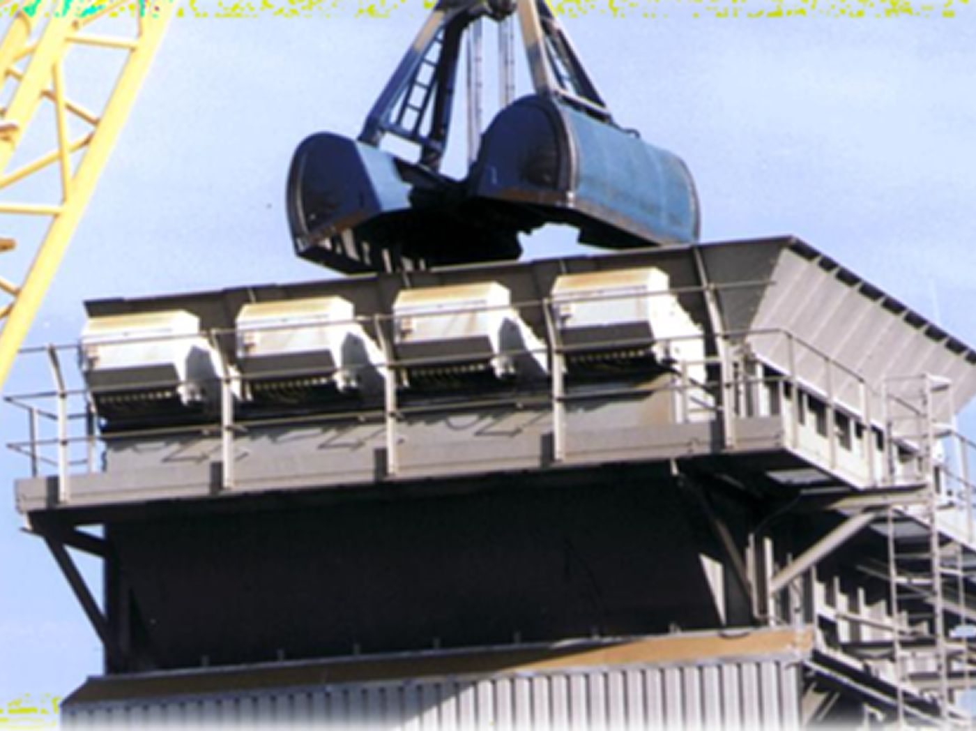 Dust collection in cleaning process section
