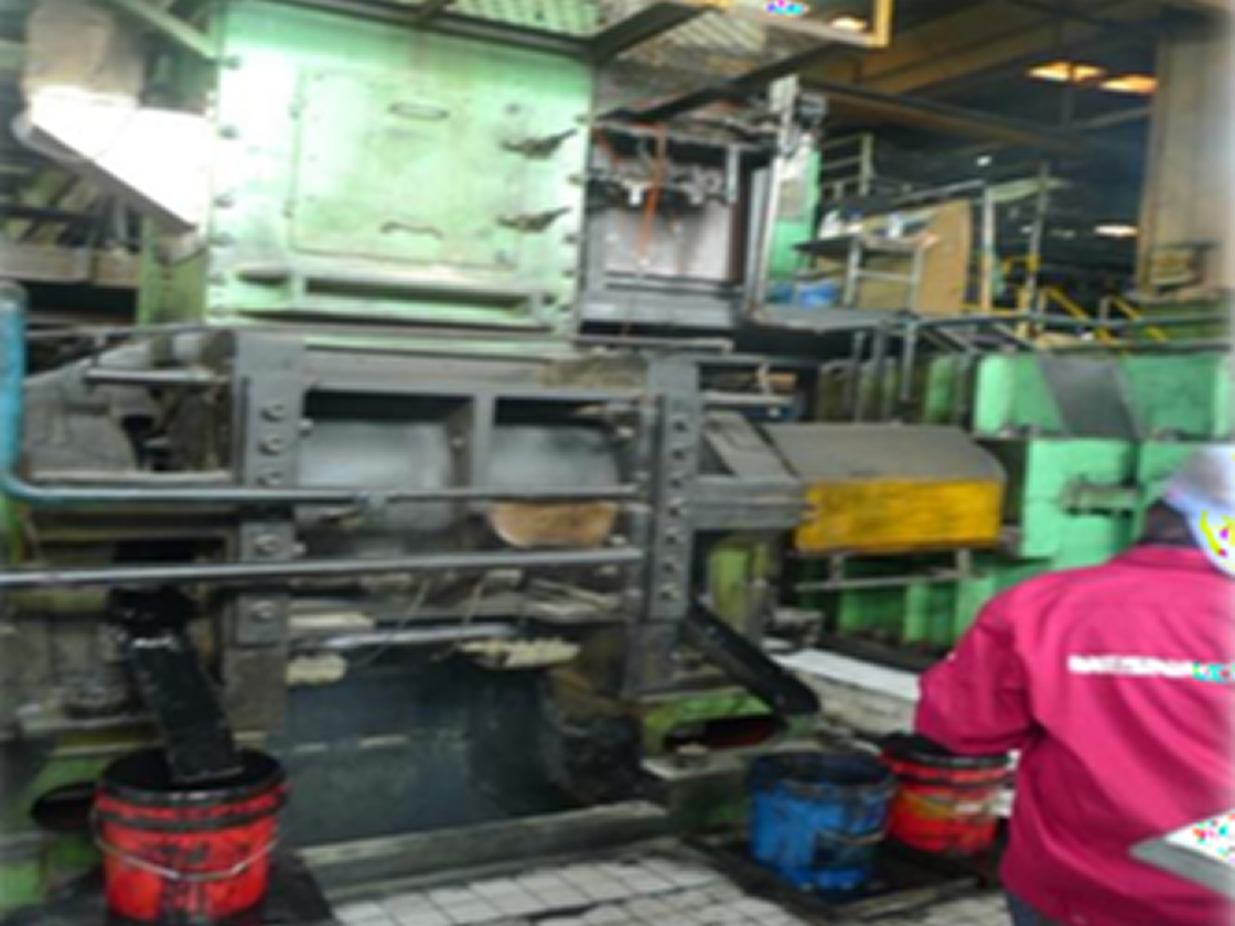 Dust collection in mixing process section
